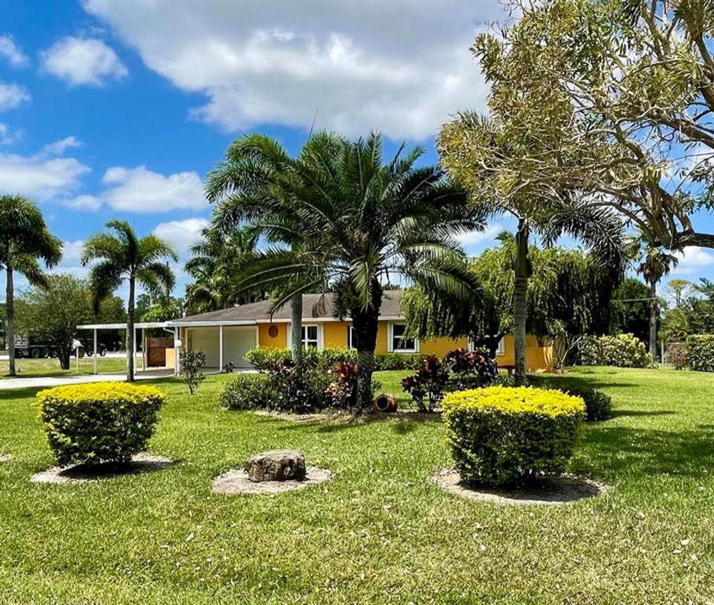 Photo of 16433 E Pimlico Drive, The Acreage, FL 33470 (MLS # R10711811)