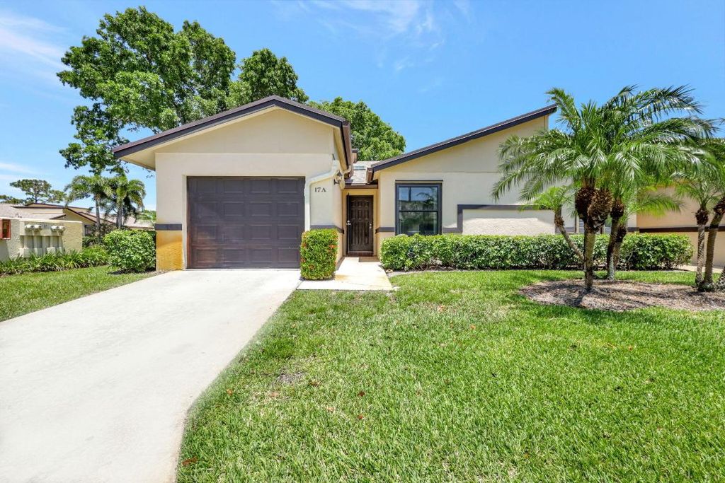 Photo of 17 Ridge Pointe Drive #A, Boynton Beach, FL 33435 (MLS # R10991129)