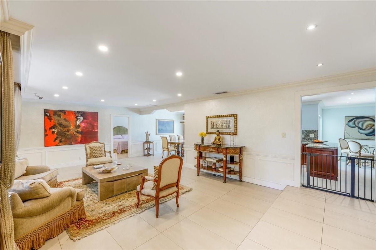 6501 NE 20th Ter