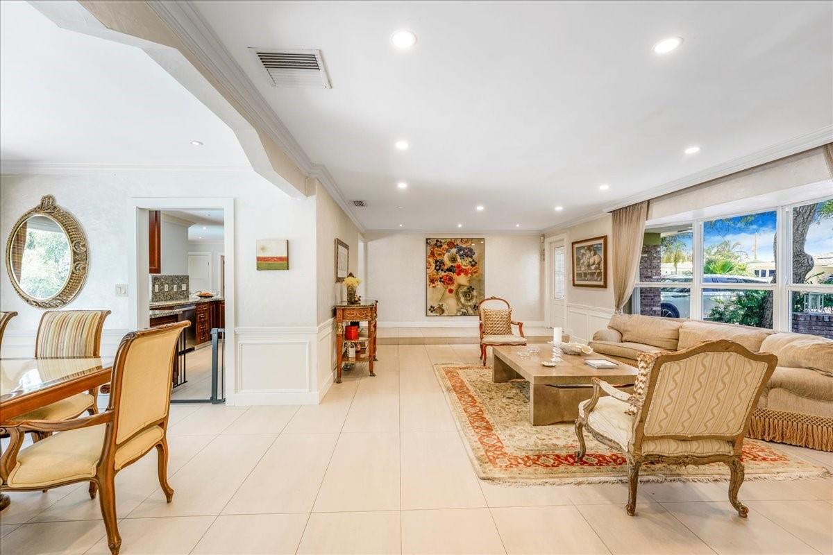 6501 NE 20th Ter