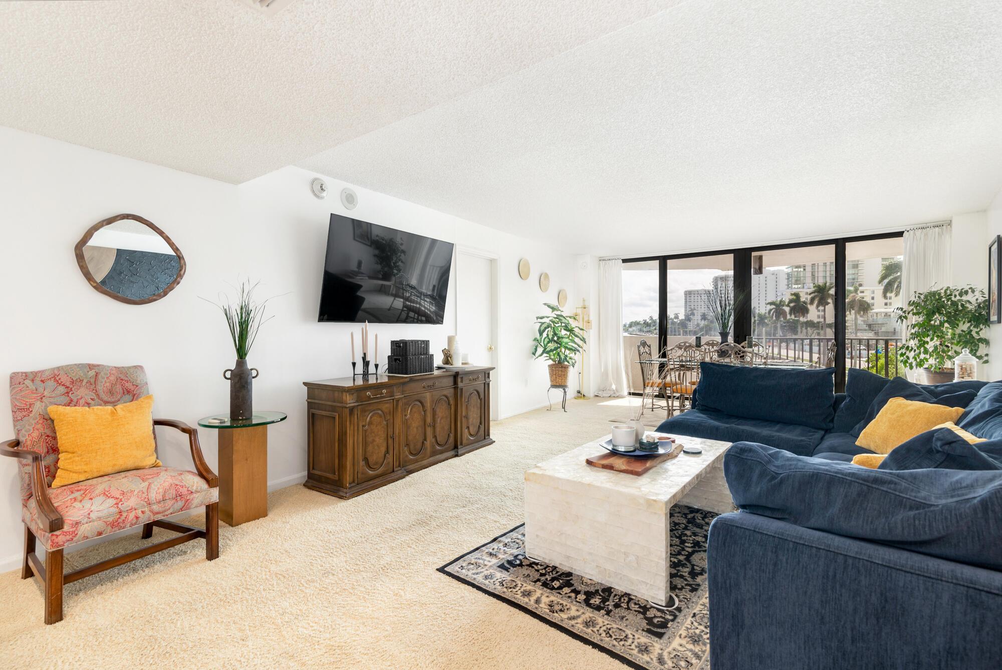 TRIANON CONDO - Residential Lease