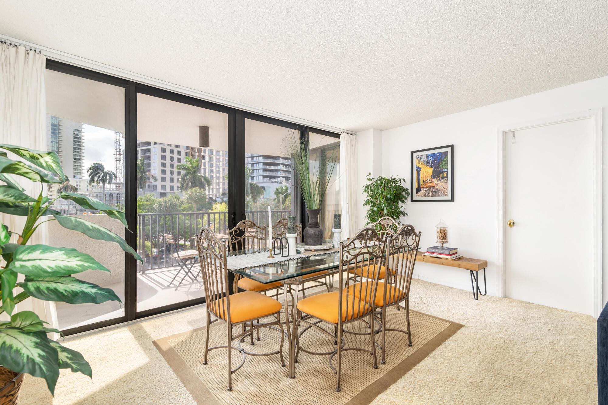 TRIANON CONDO - Residential Lease