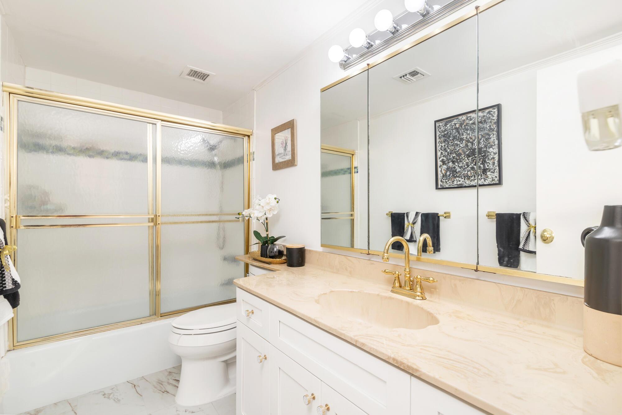 TRIANON CONDO - Residential Lease