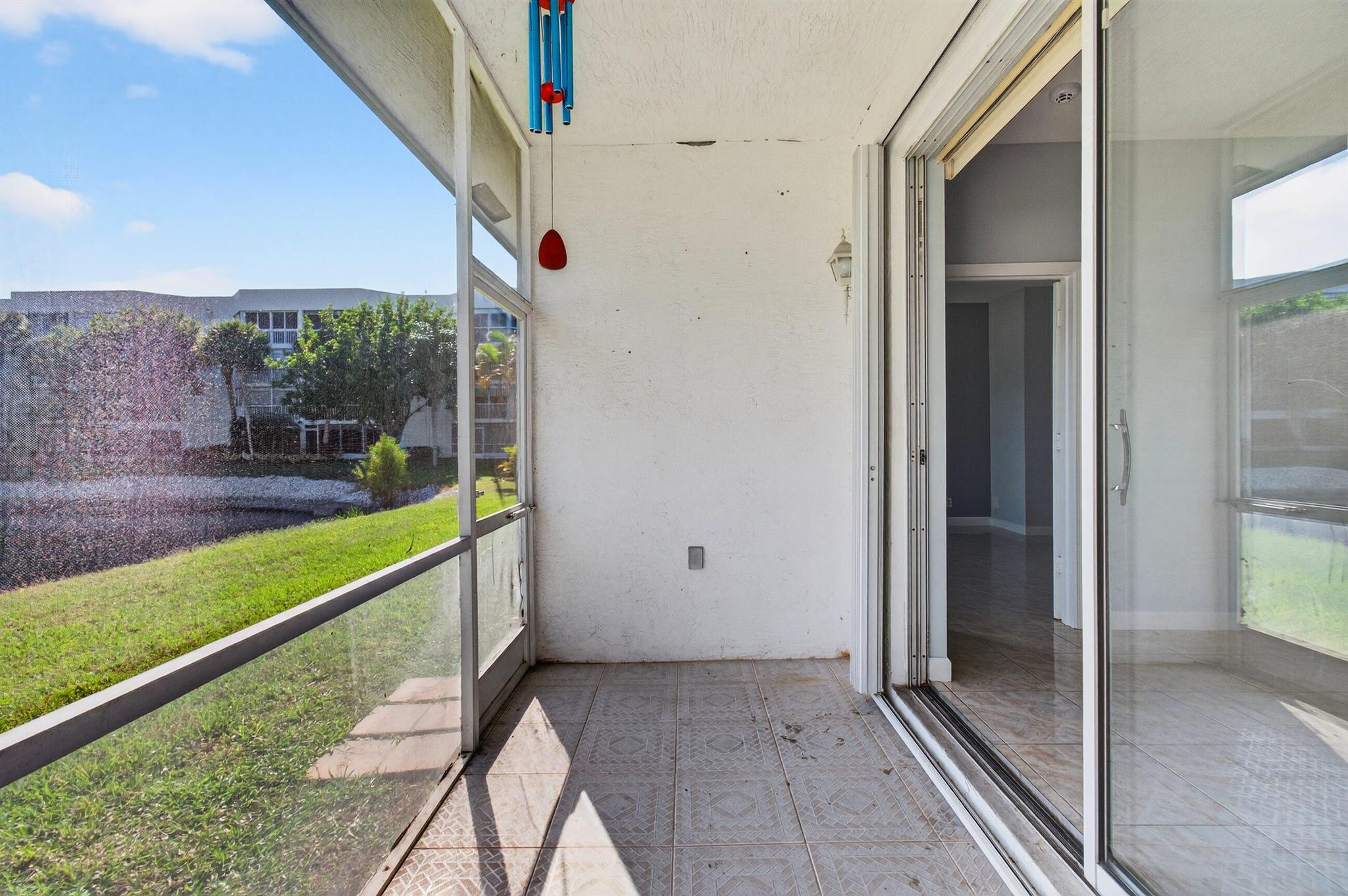 POINCIANA PLACE VILLAS CO - Residential Lease