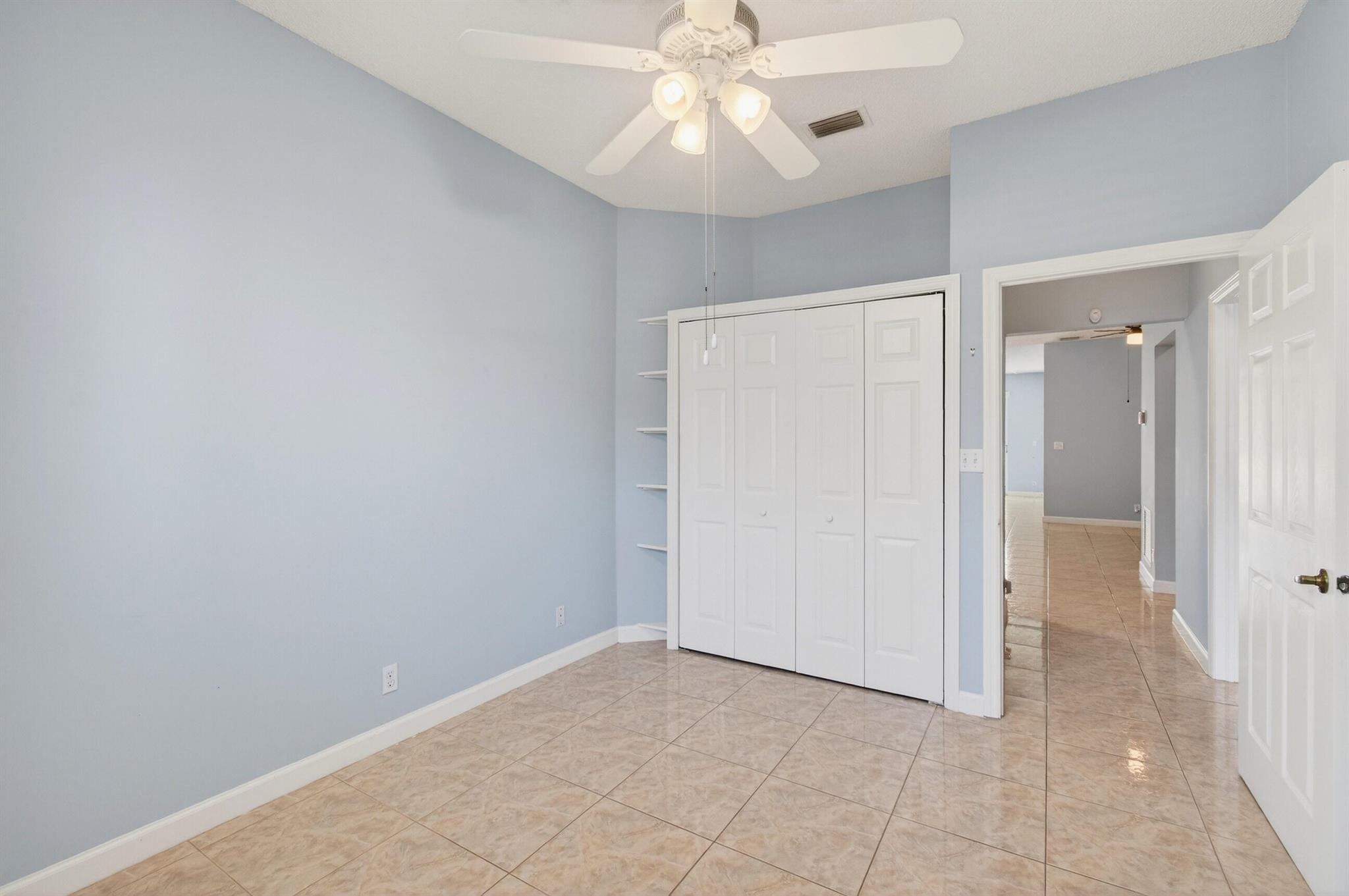 POINCIANA PLACE VILLAS CO - Residential Lease