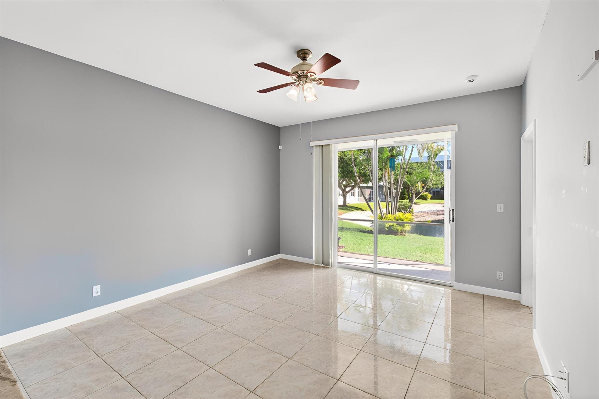 POINCIANA PLACE VILLAS CO - Residential Lease