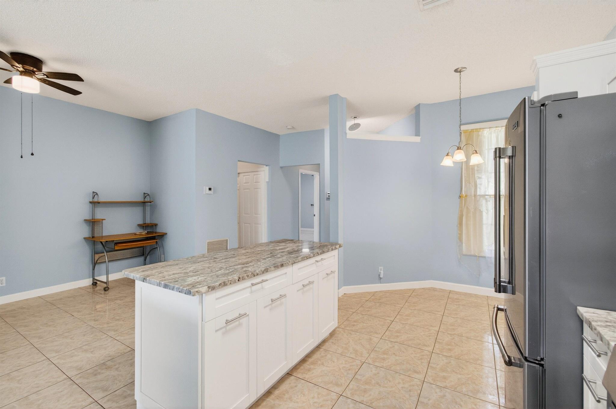 POINCIANA PLACE VILLAS CO - Residential Lease