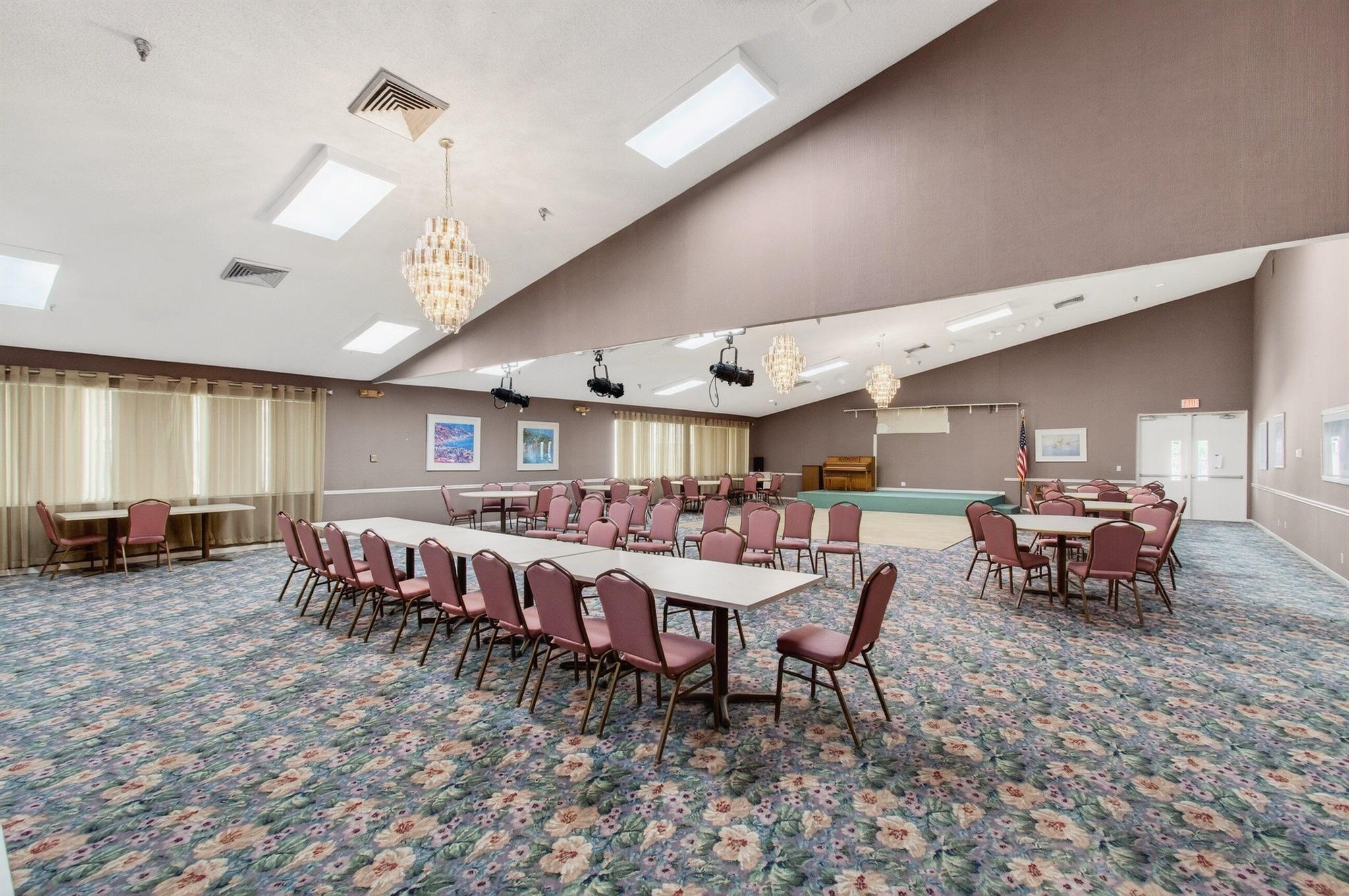 POINCIANA PLACE VILLAS CO - Residential Lease