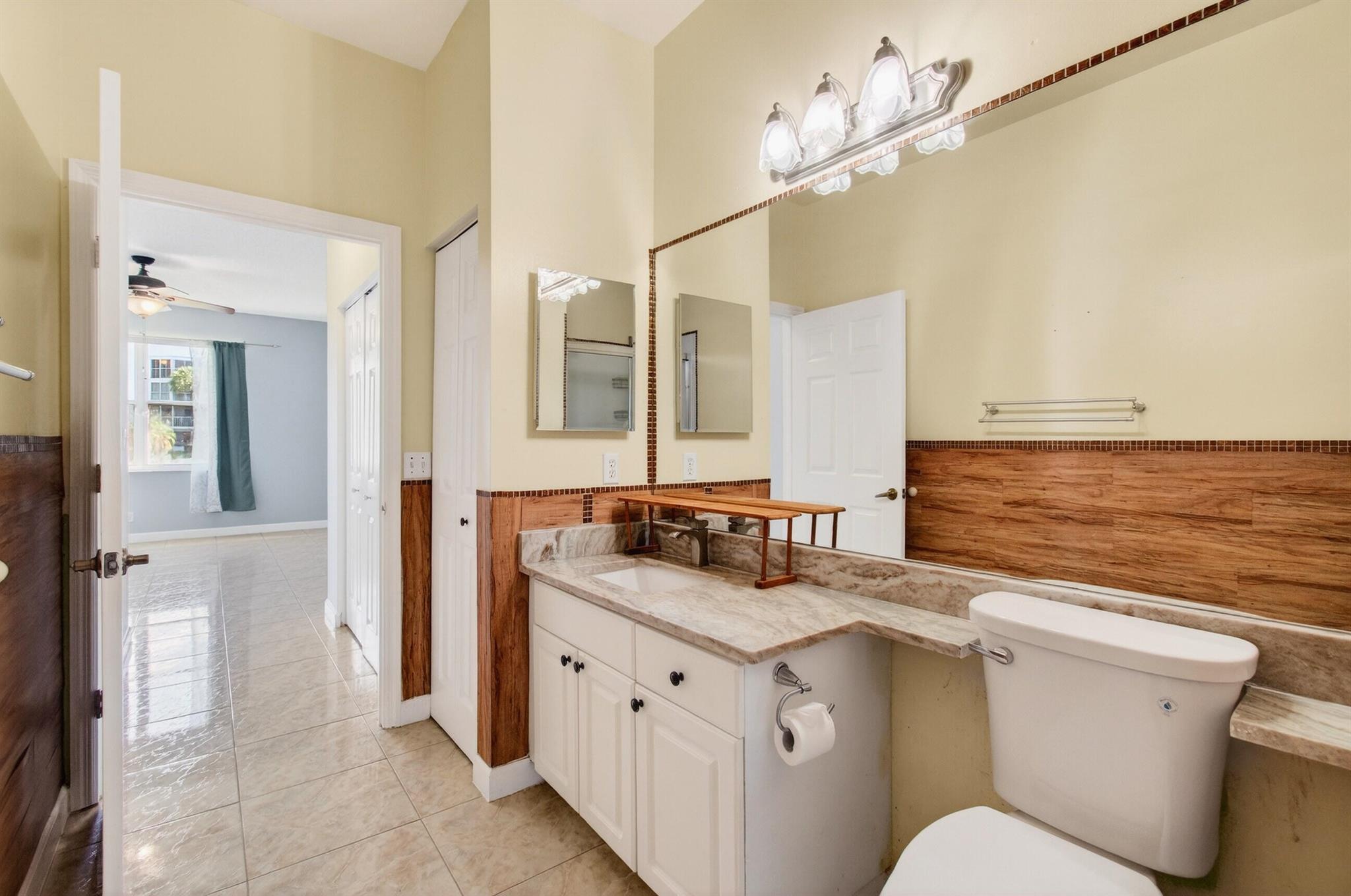 POINCIANA PLACE VILLAS CO - Residential Lease