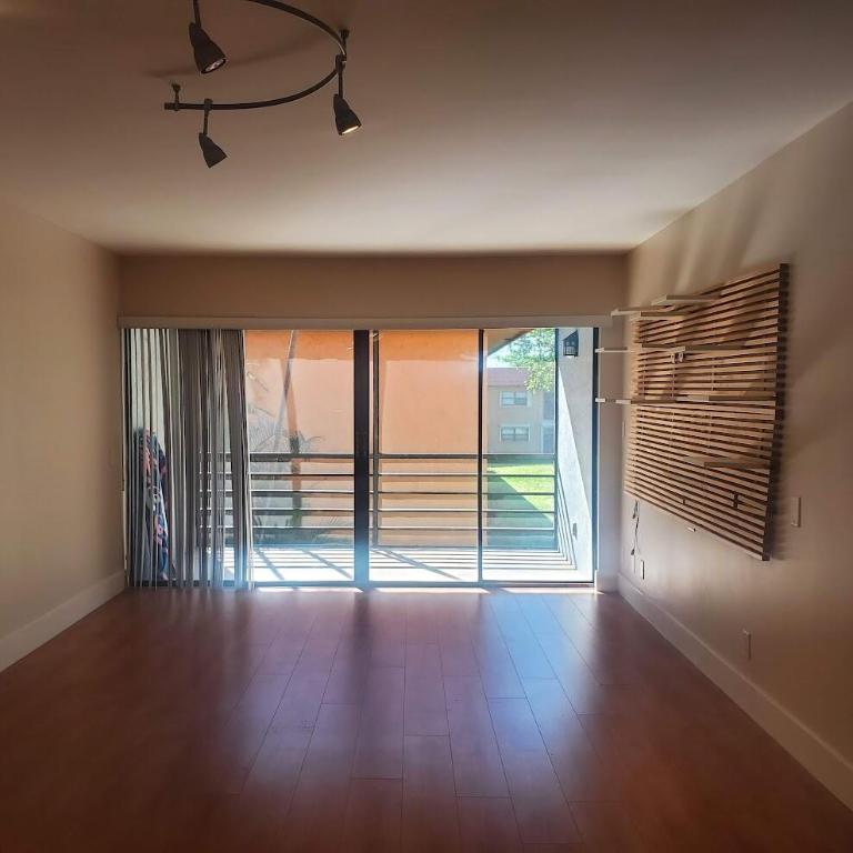 2001 W Woolbright Road F203