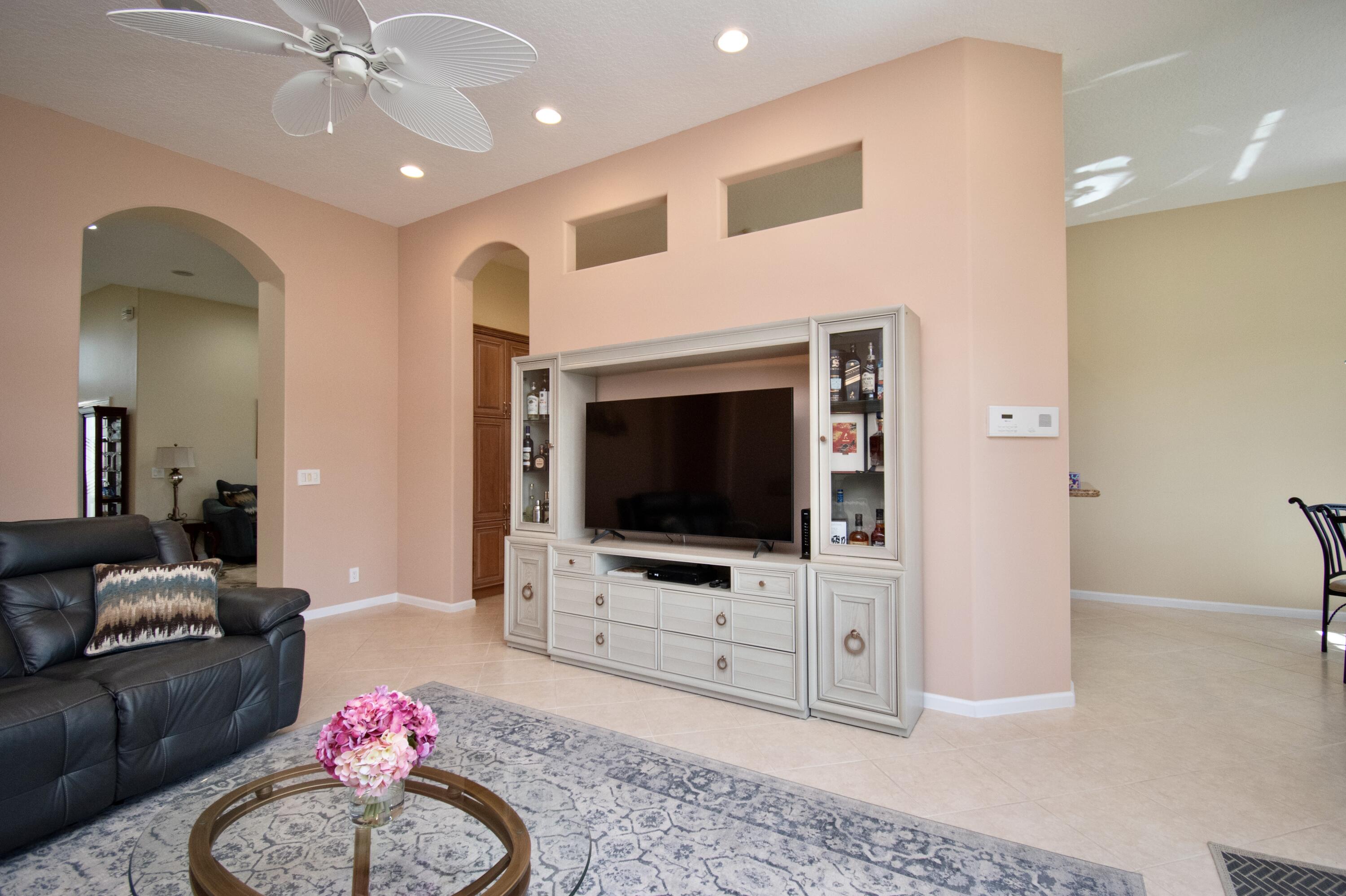 VIZCAYA 3 - Residential