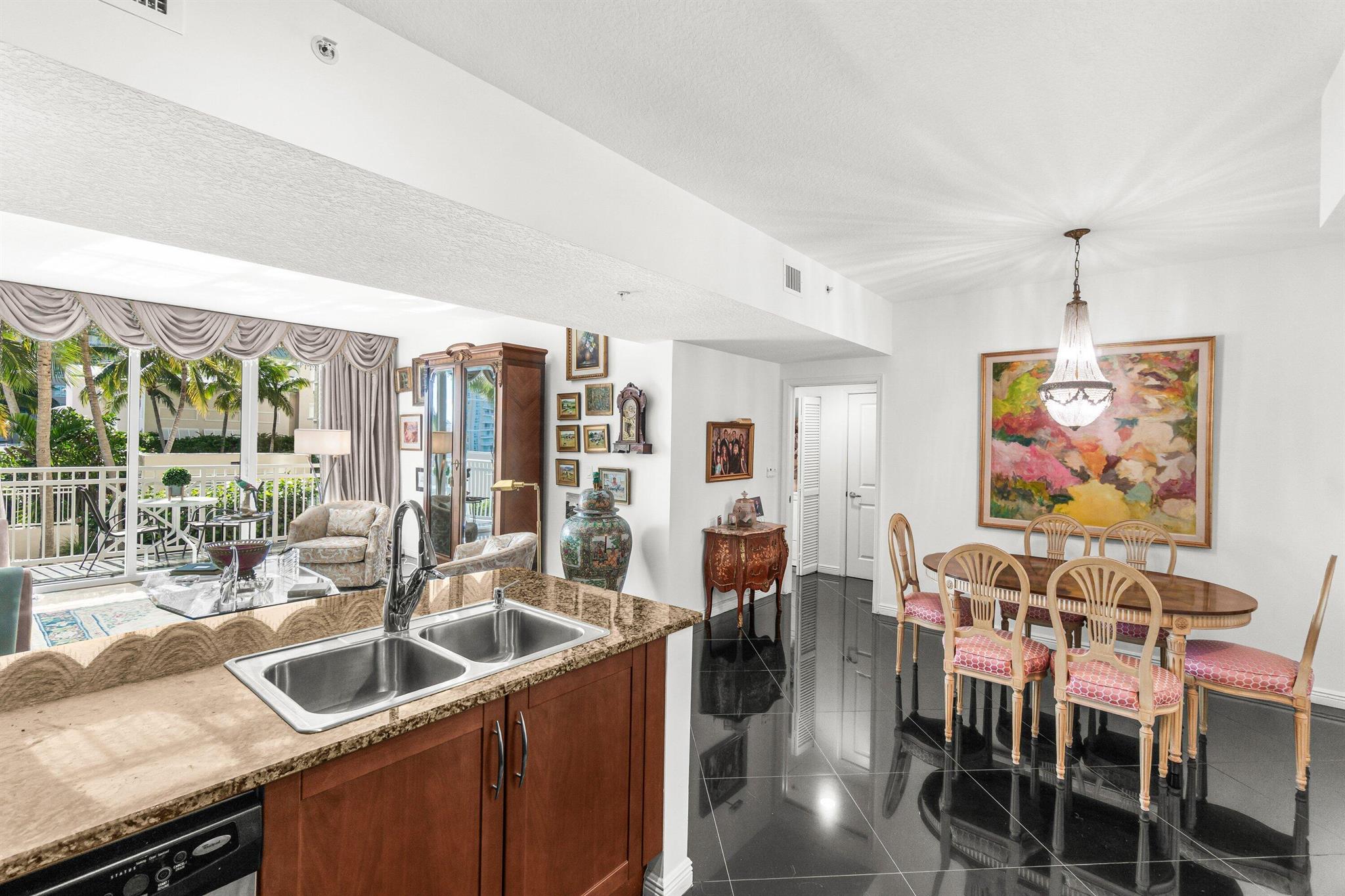 Casa Costa - Residential