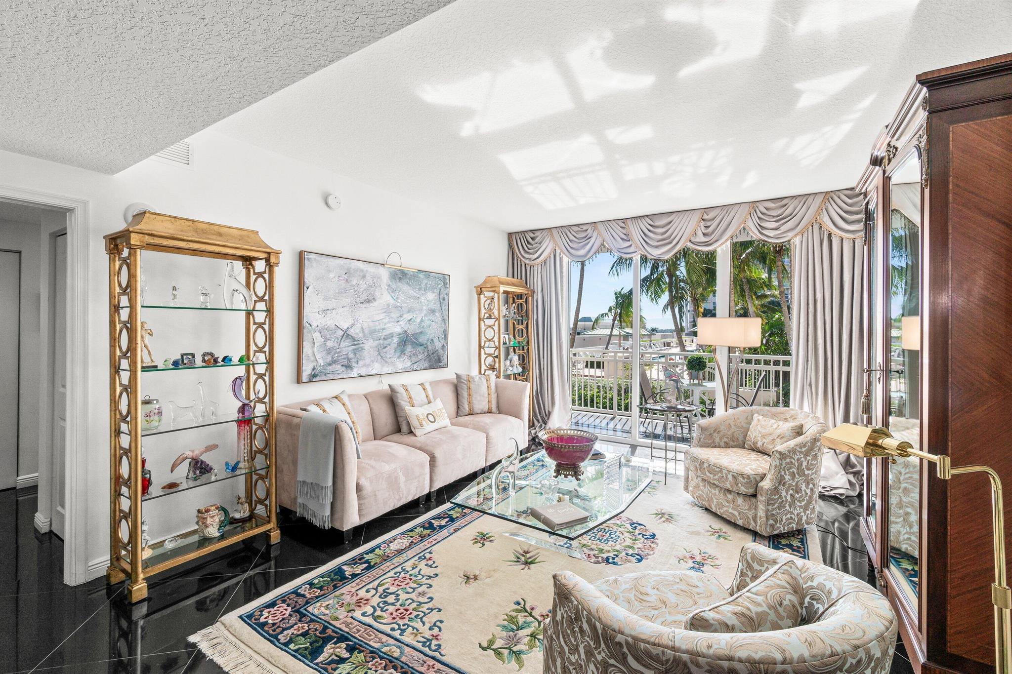 Casa Costa - Residential