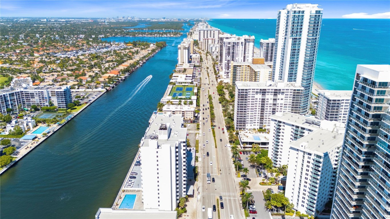 3001 S Ocean Drive 333