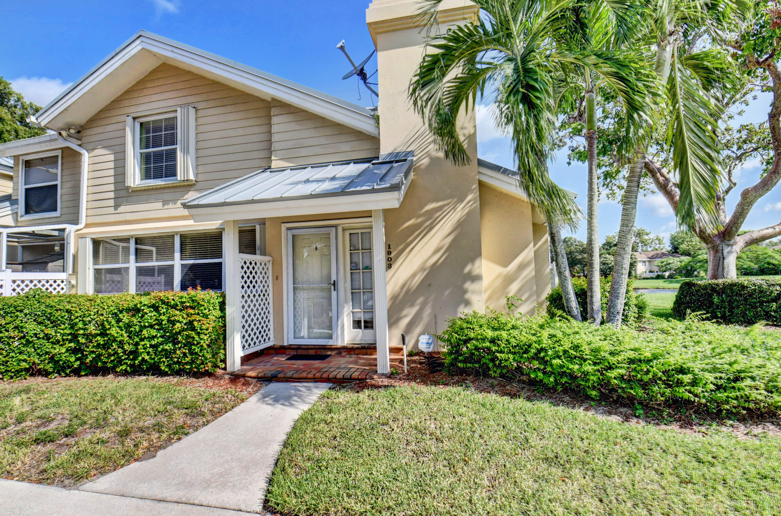 WELLESLEY AT BOYNTON BEAC - Residential Lease