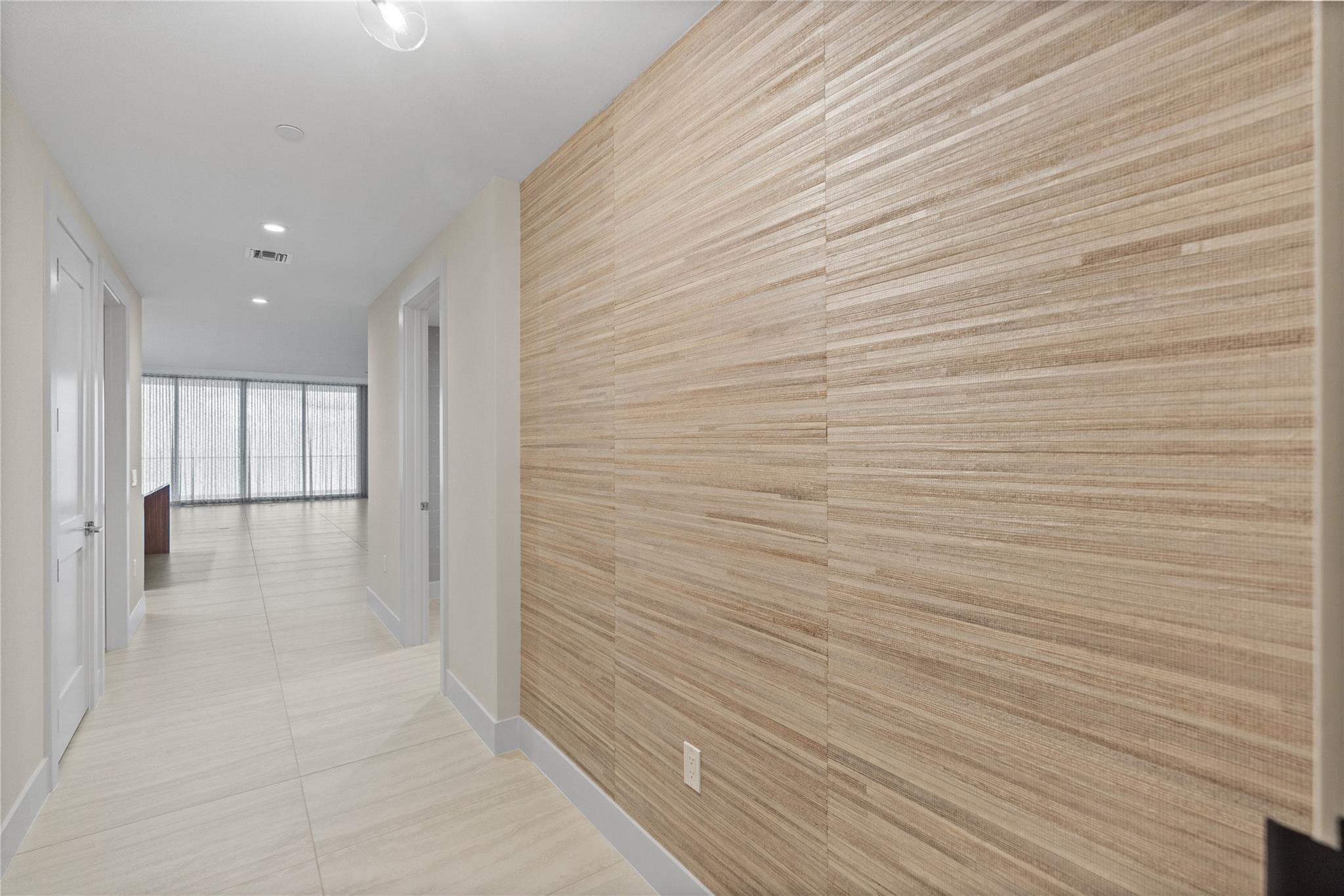 SELENE OCEANFRONT - Residential