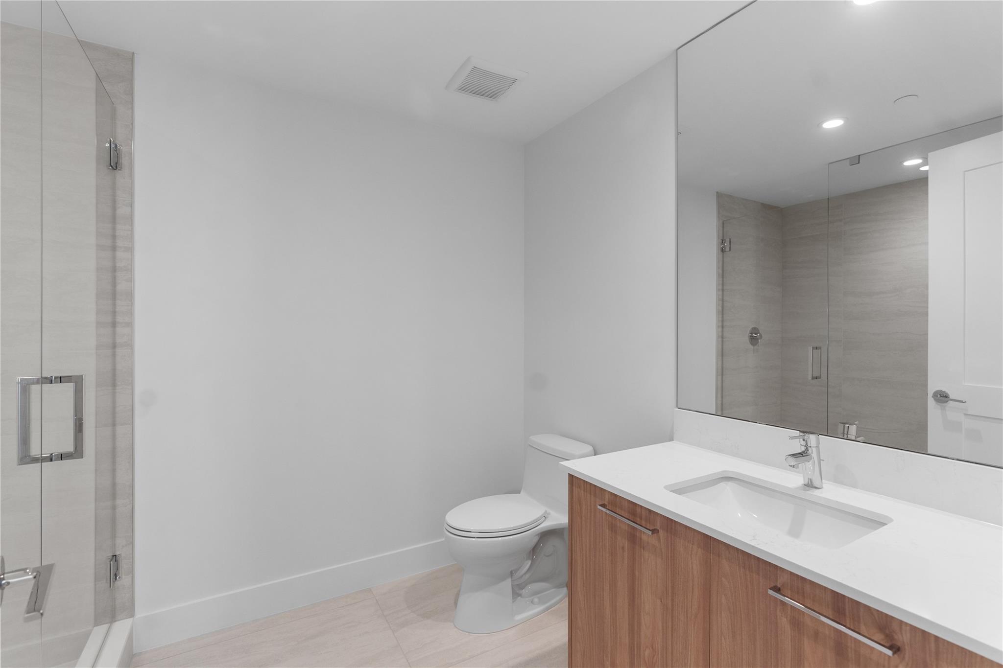 SELENE OCEANFRONT - Residential