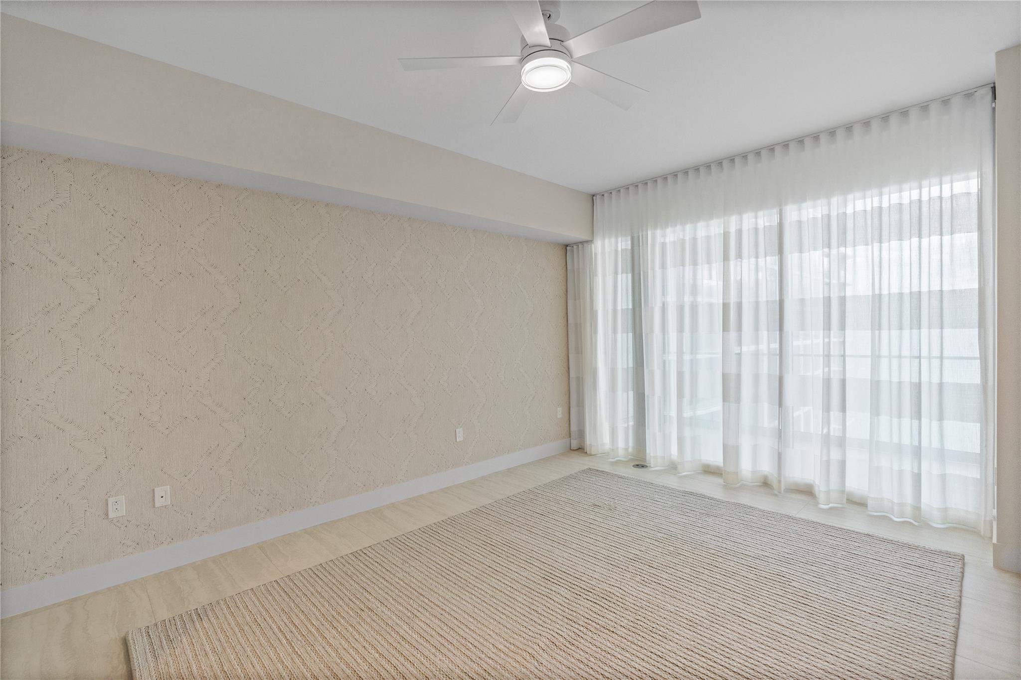 SELENE OCEANFRONT - Residential