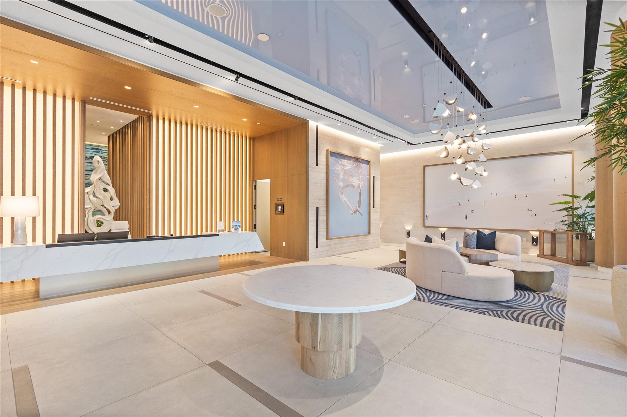 SELENE OCEANFRONT - Residential