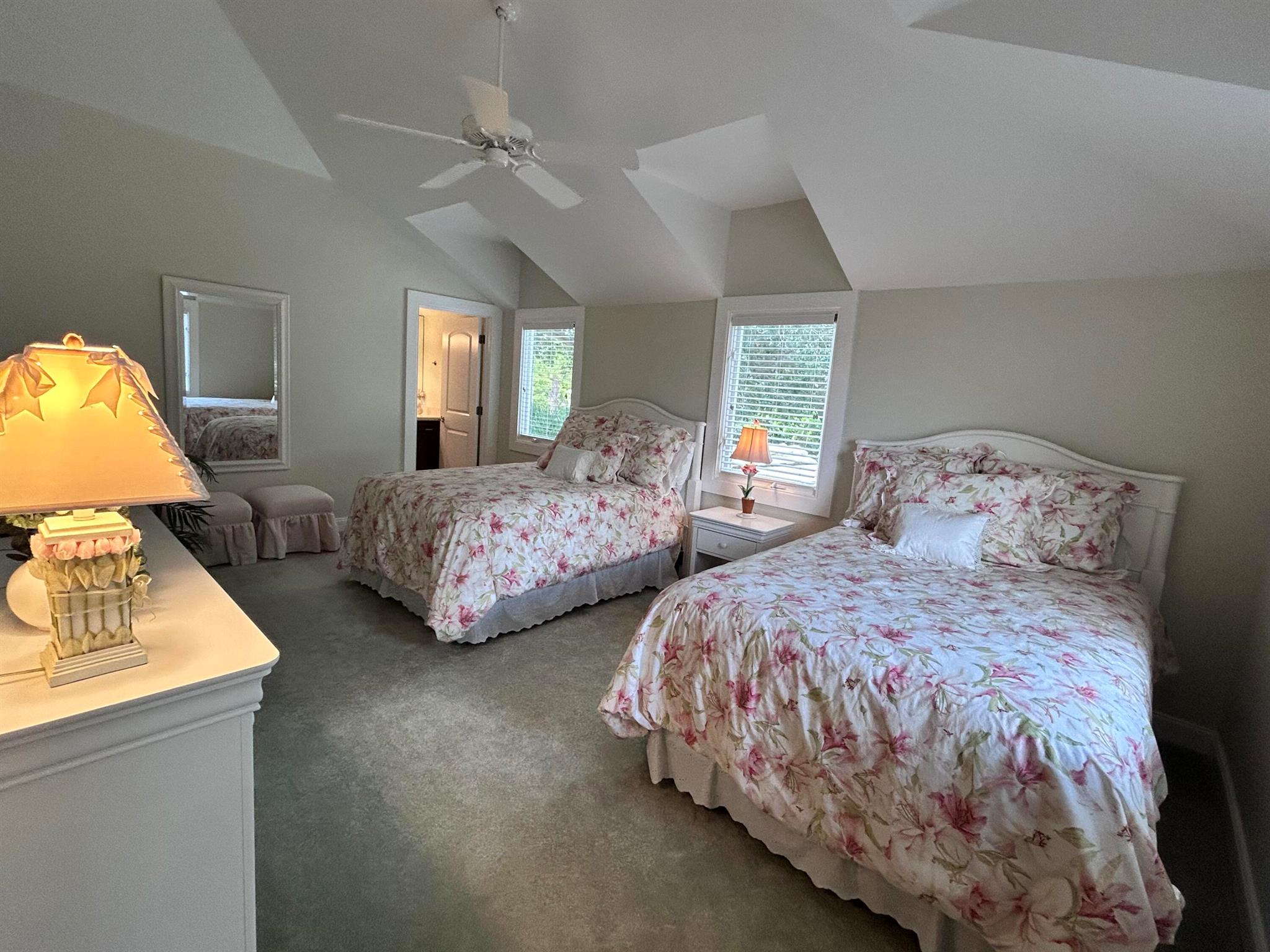 MARINER SANDS - Residential