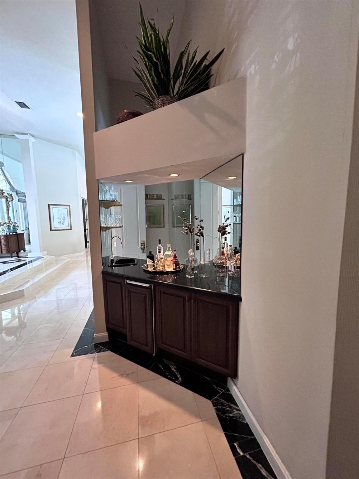 MARINER SANDS - Residential