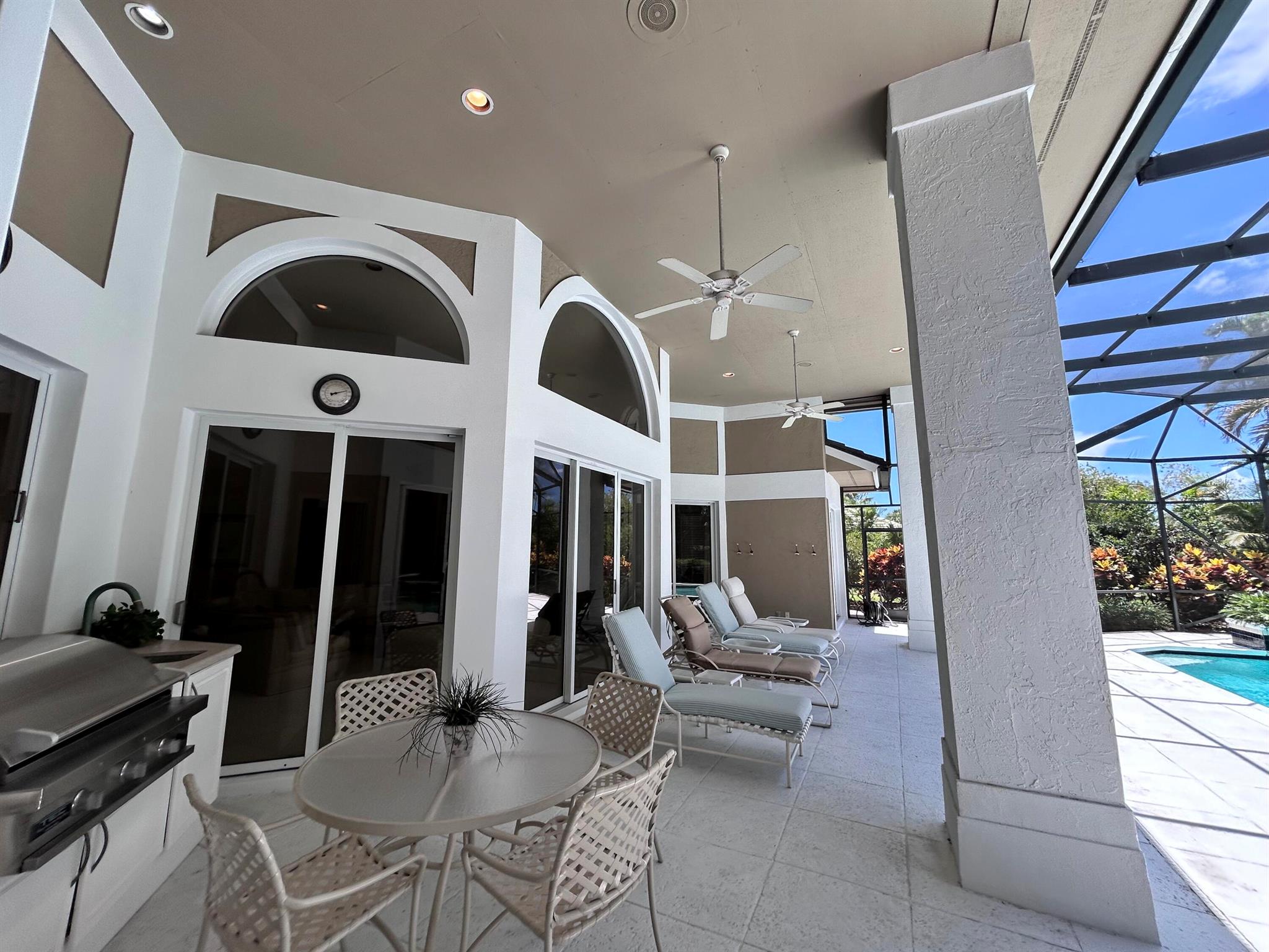 MARINER SANDS - Residential