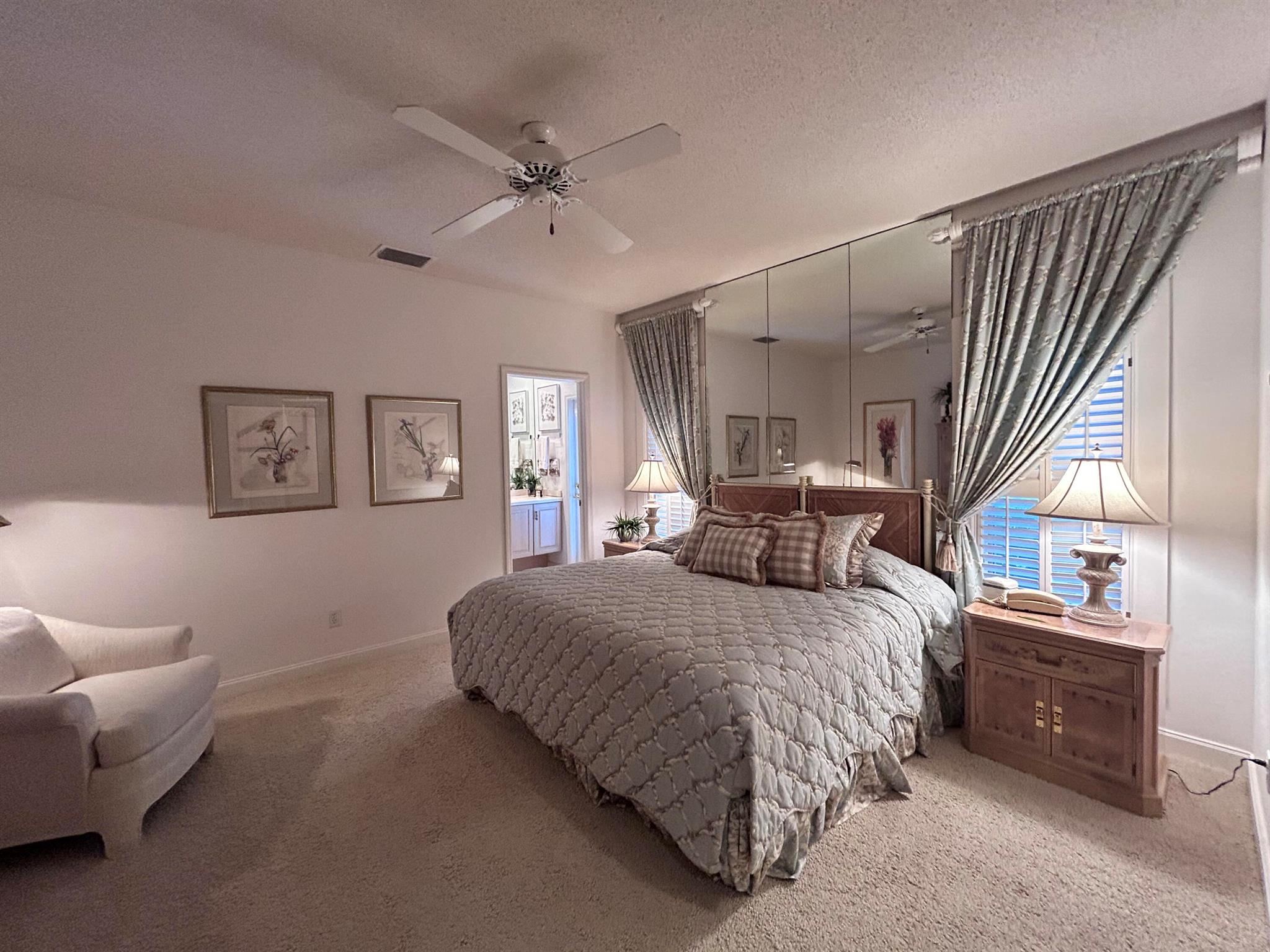 MARINER SANDS - Residential