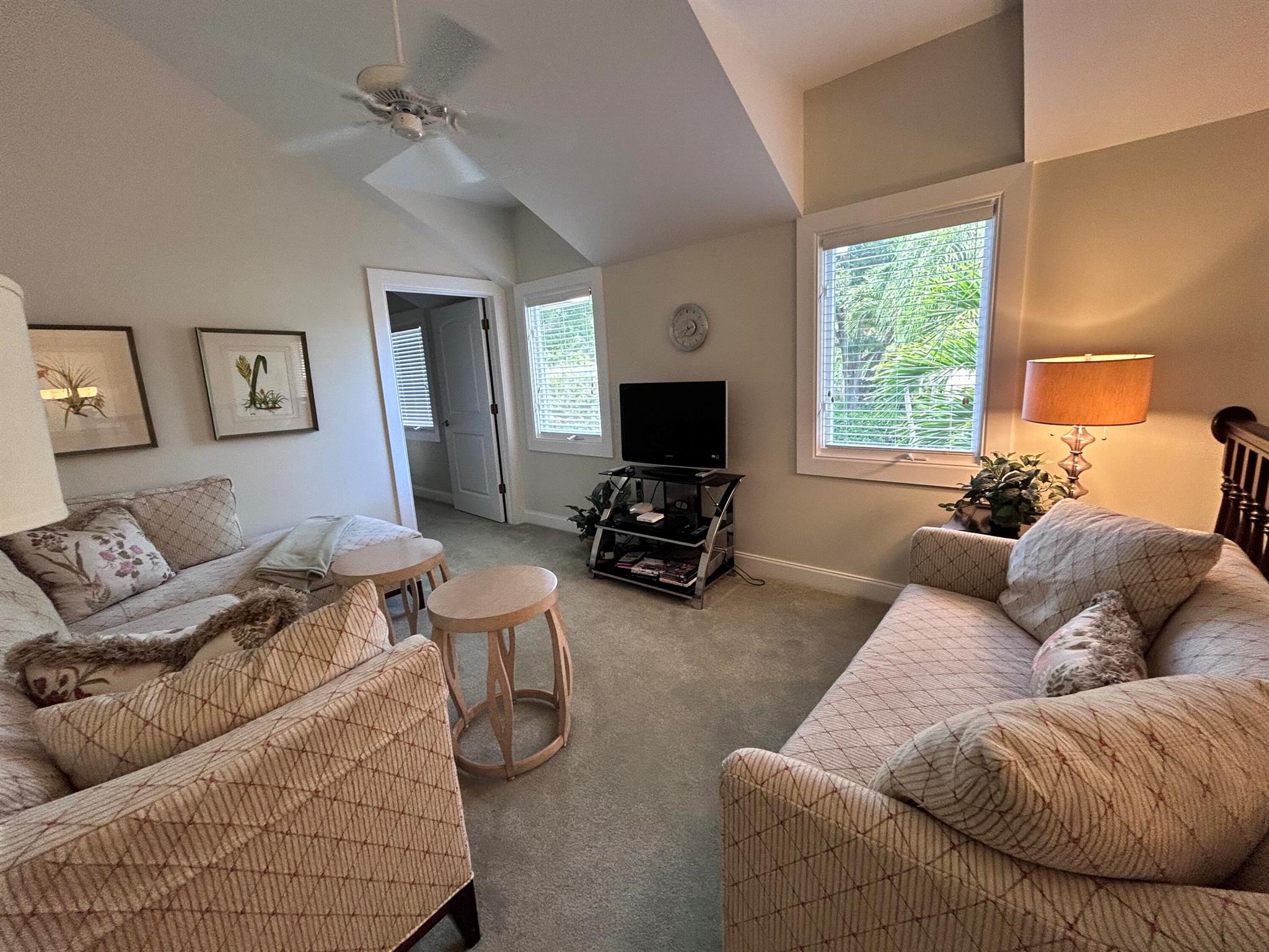 MARINER SANDS - Residential