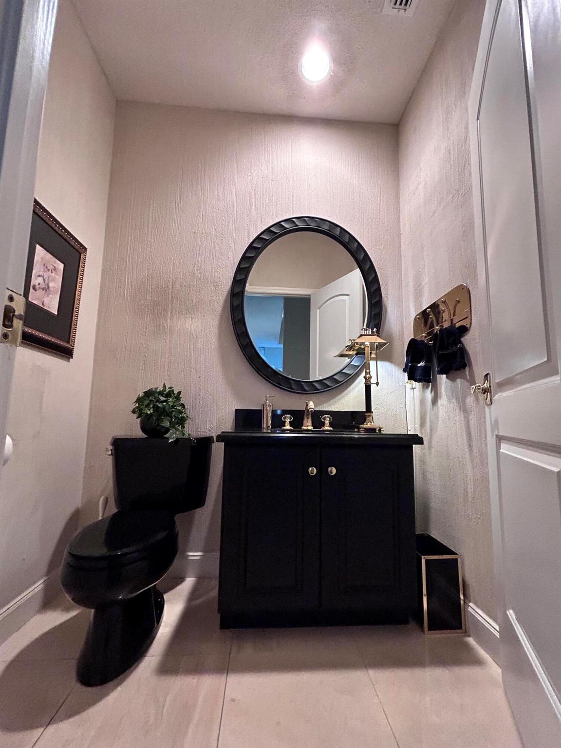 MARINER SANDS - Residential