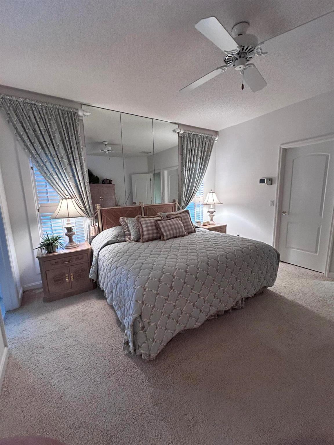 MARINER SANDS - Residential