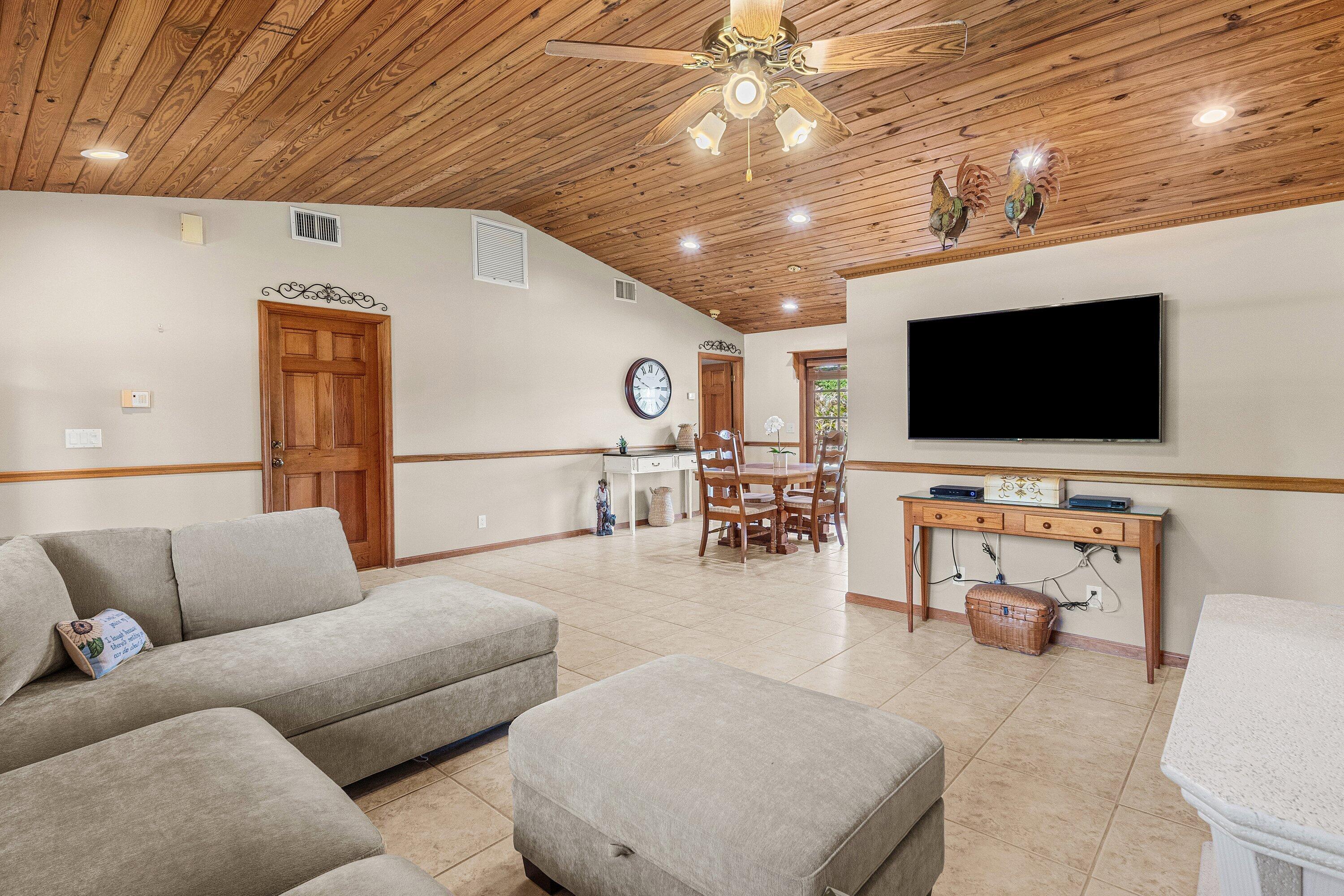 The Acreage - Residential