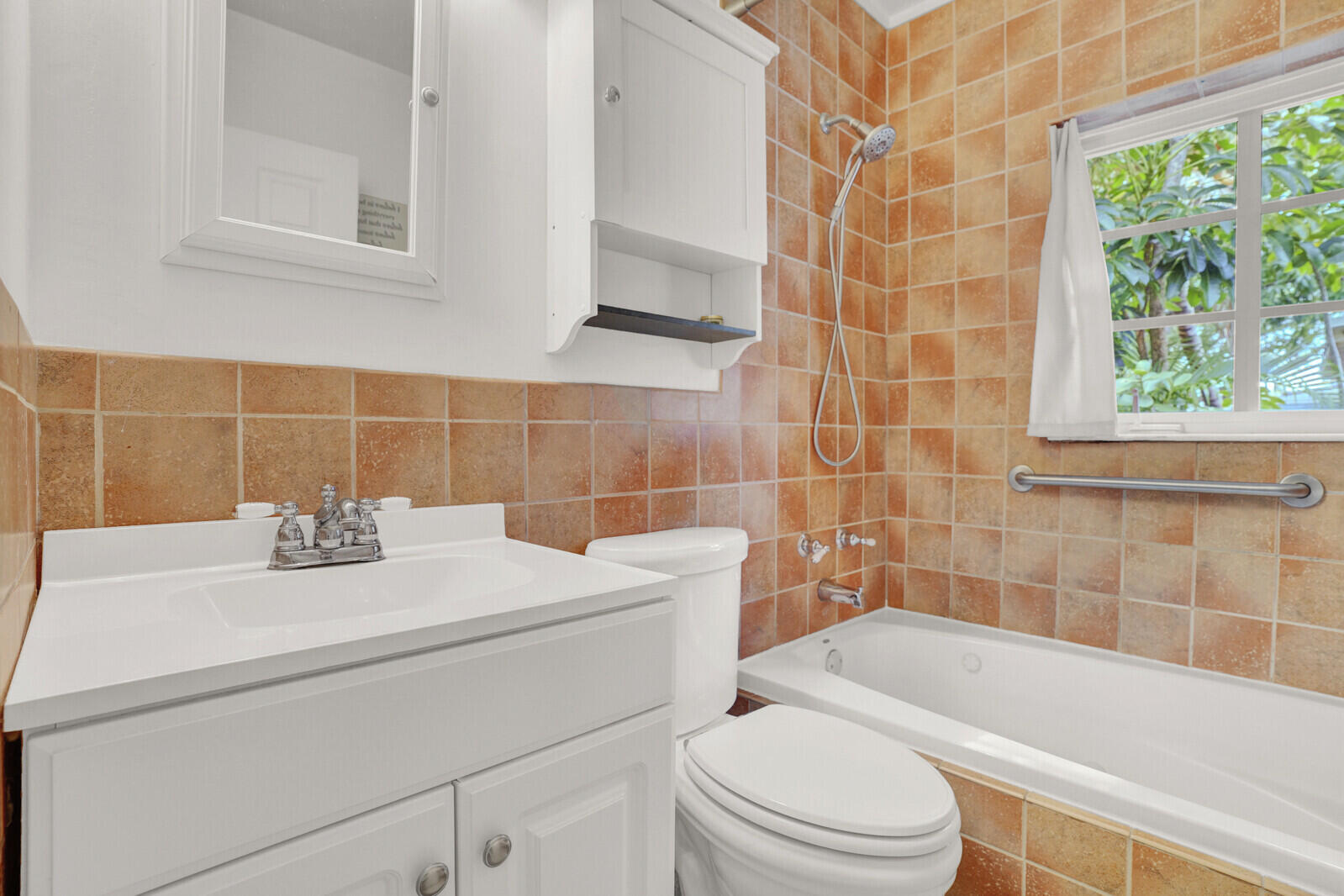 LAKE WORTH TOWN OF - Residential