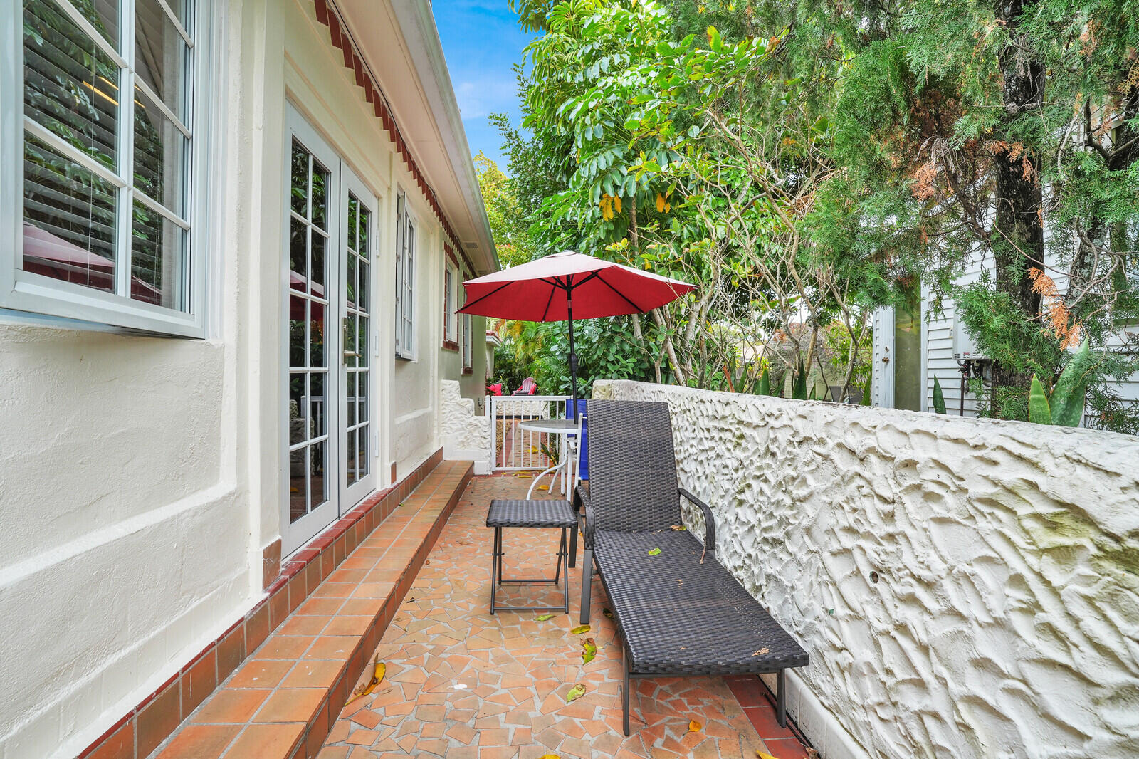 LAKE WORTH TOWN OF - Residential