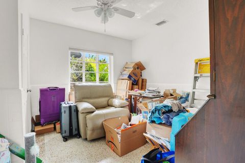 Tiny photo for 417 N 12th Avenue N, Lake Worth, FL 33460 (MLS # R11164902)