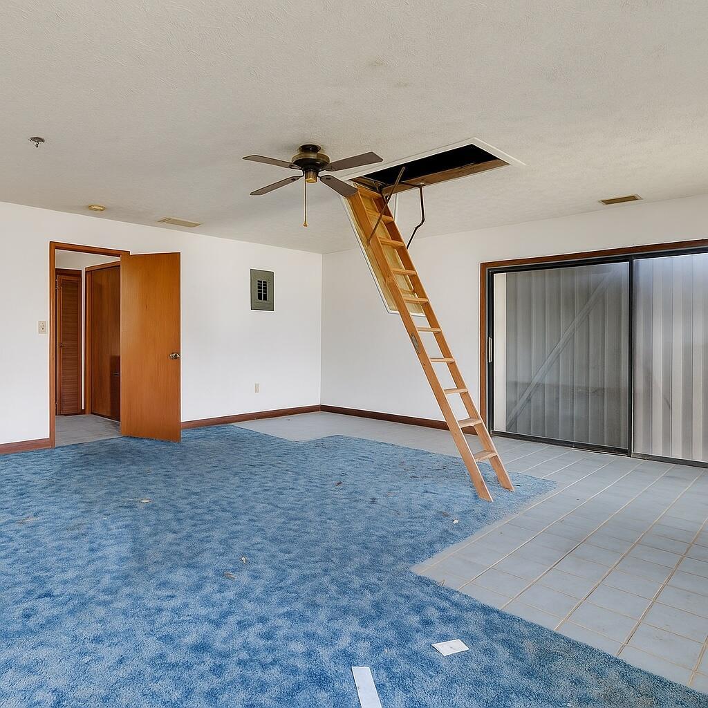 PORT ST LUCIE SECTION 4 - Residential