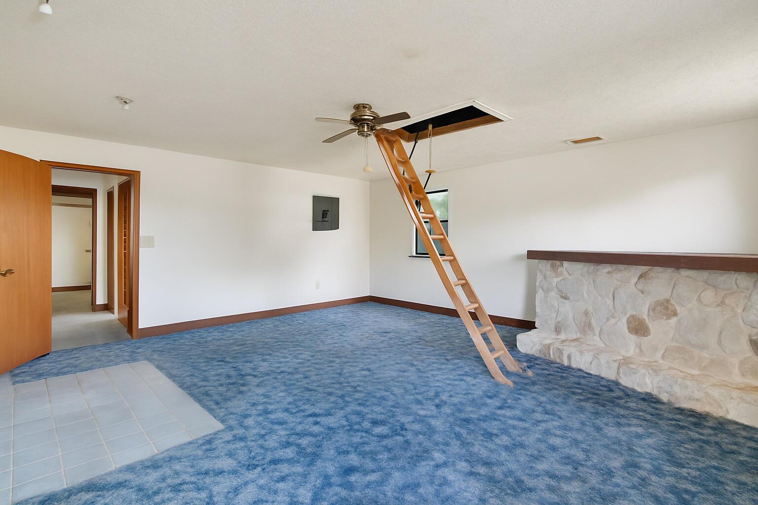 PORT ST LUCIE SECTION 4 - Residential