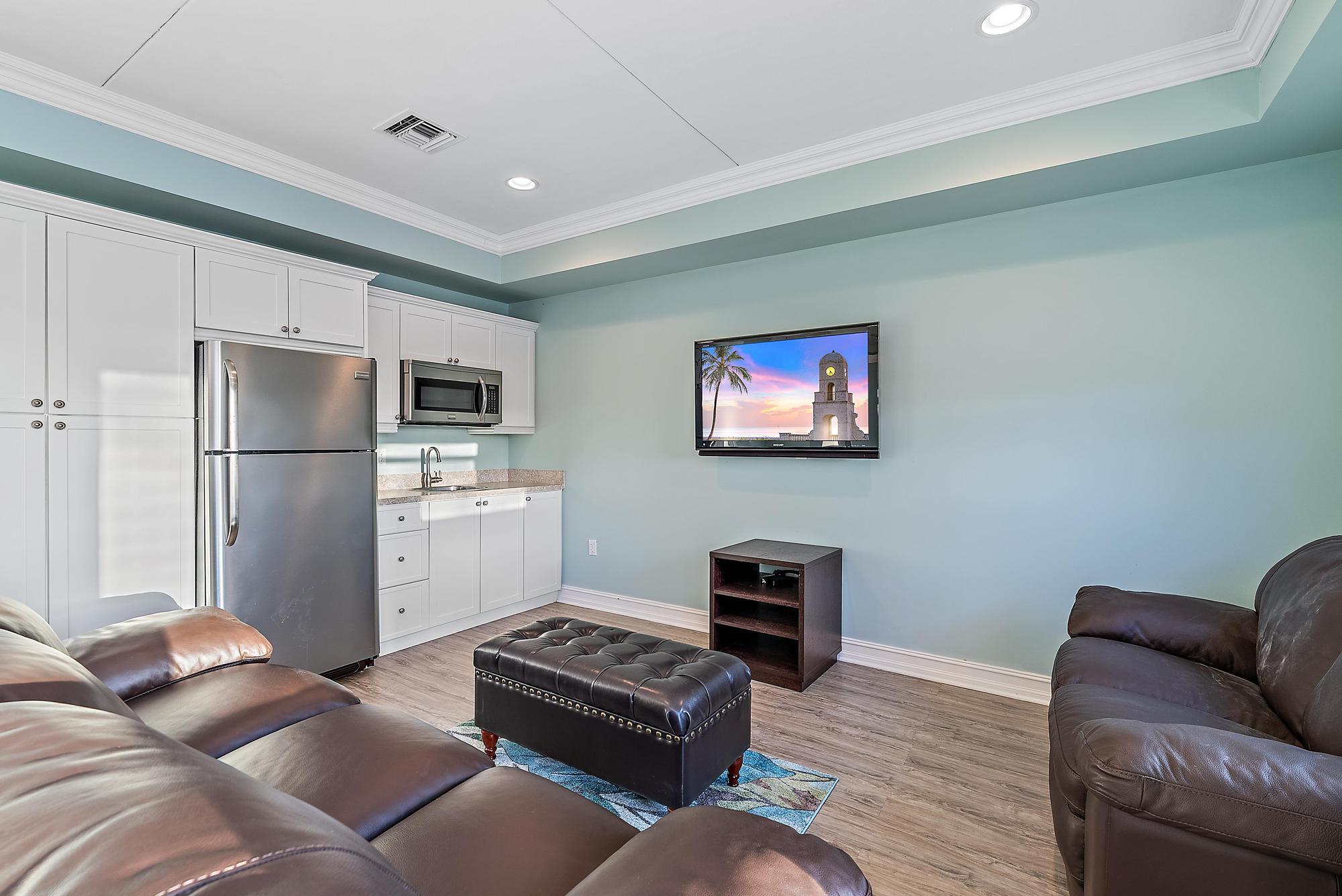 Grand Cay - Residential