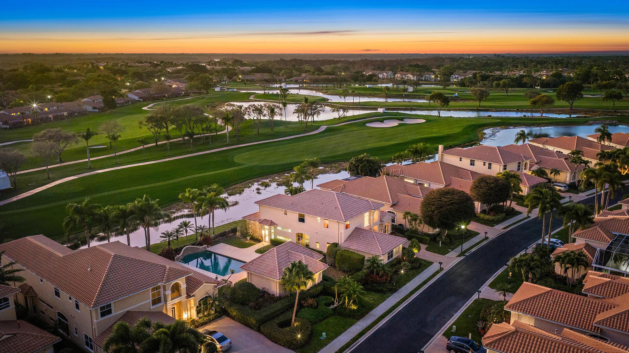 1119 Grand Cay Drive