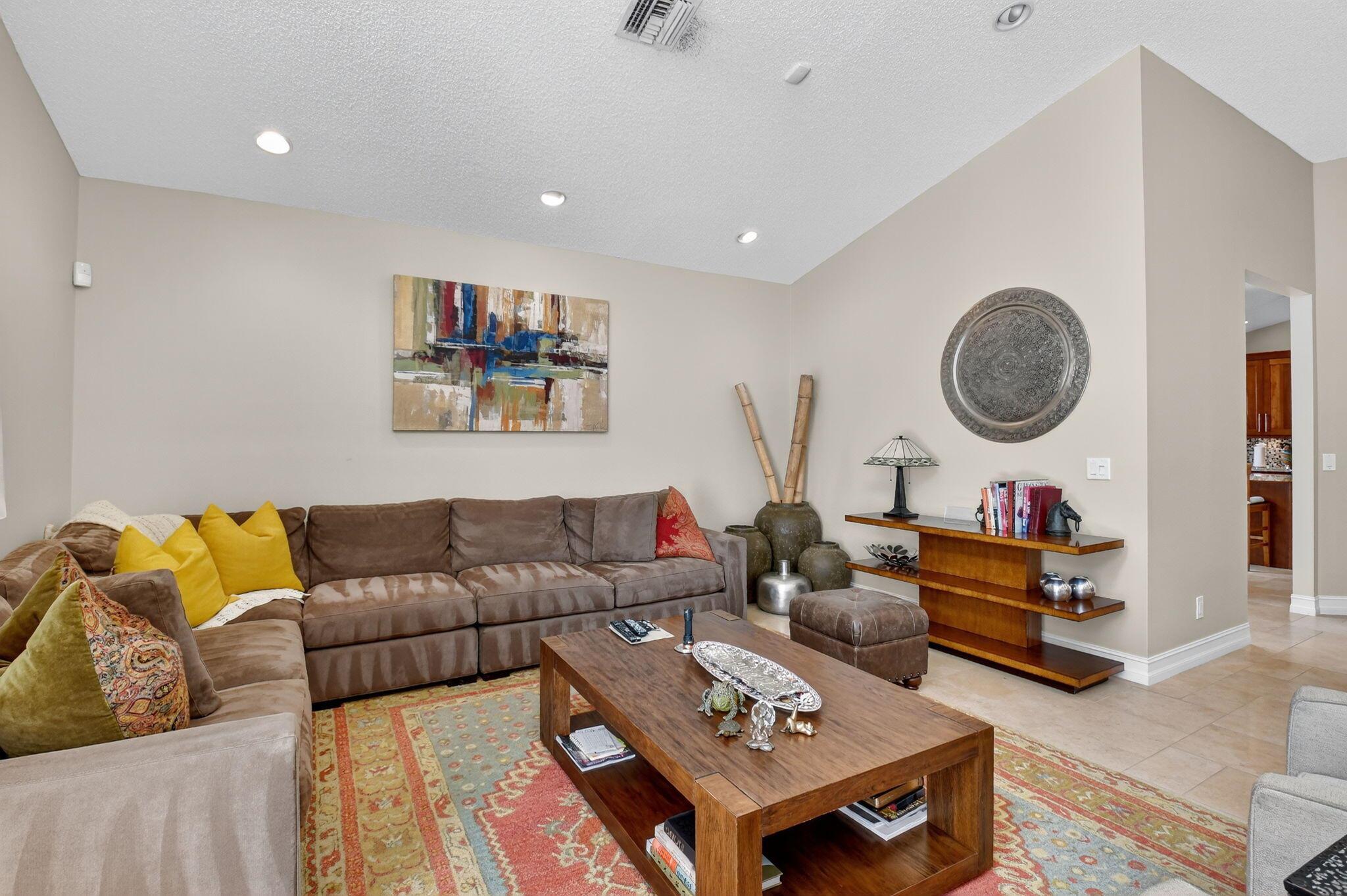 FAIRWAY LANDING - Residential