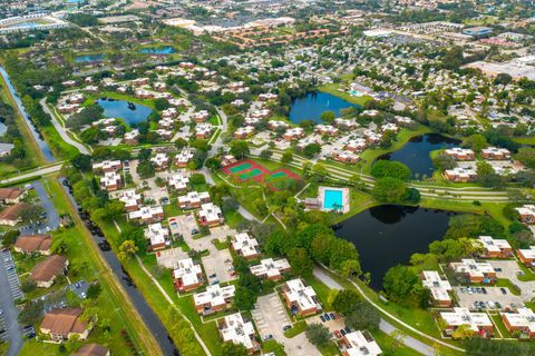 A home in Greenacres