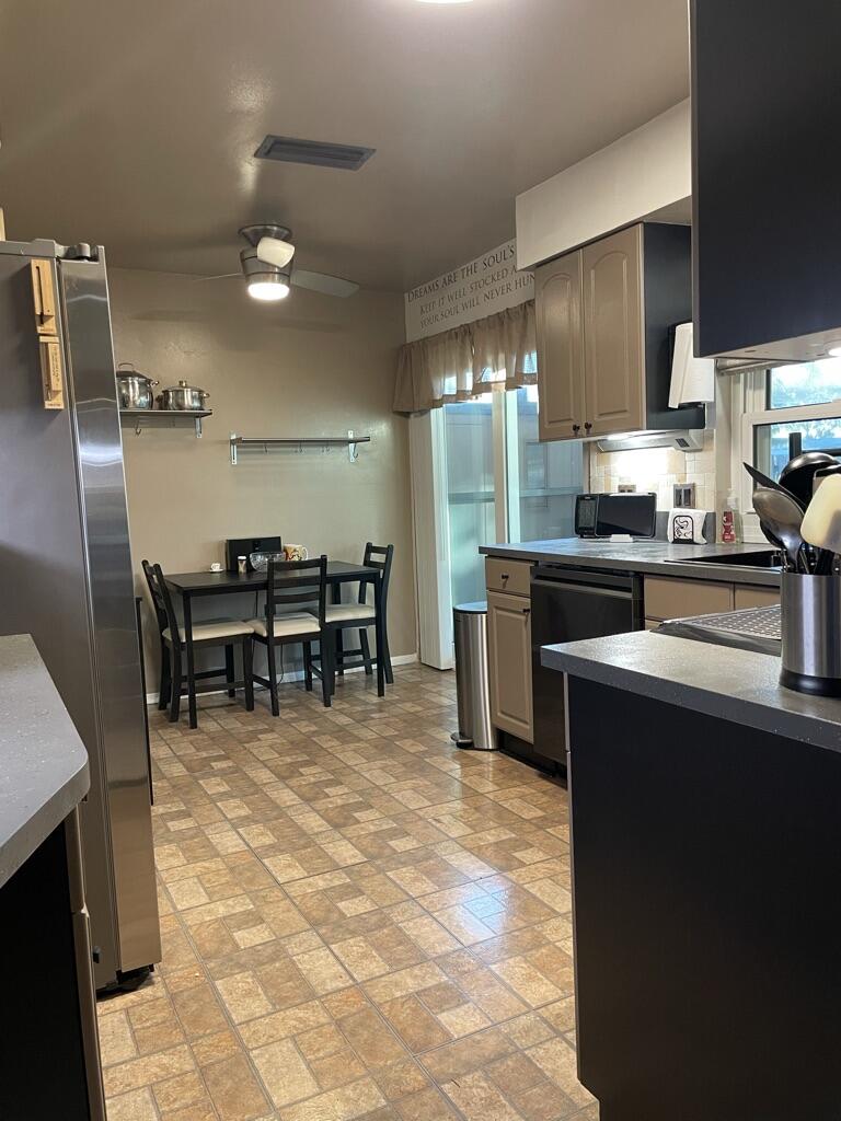 SUNRISE GOLF VILLAGE SEC 20 - Residential