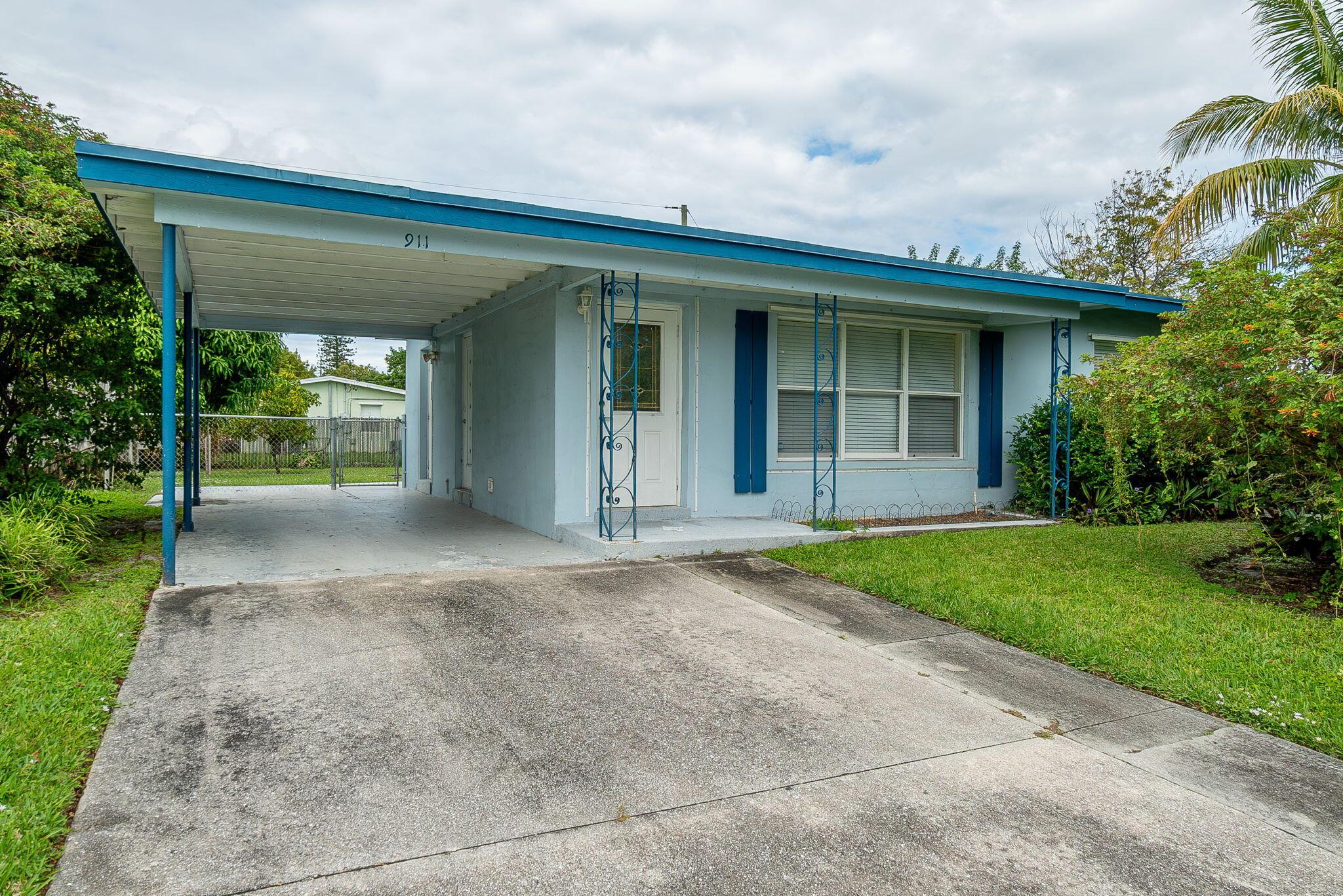 LANTANA HGTS PL 5 IN - Residential