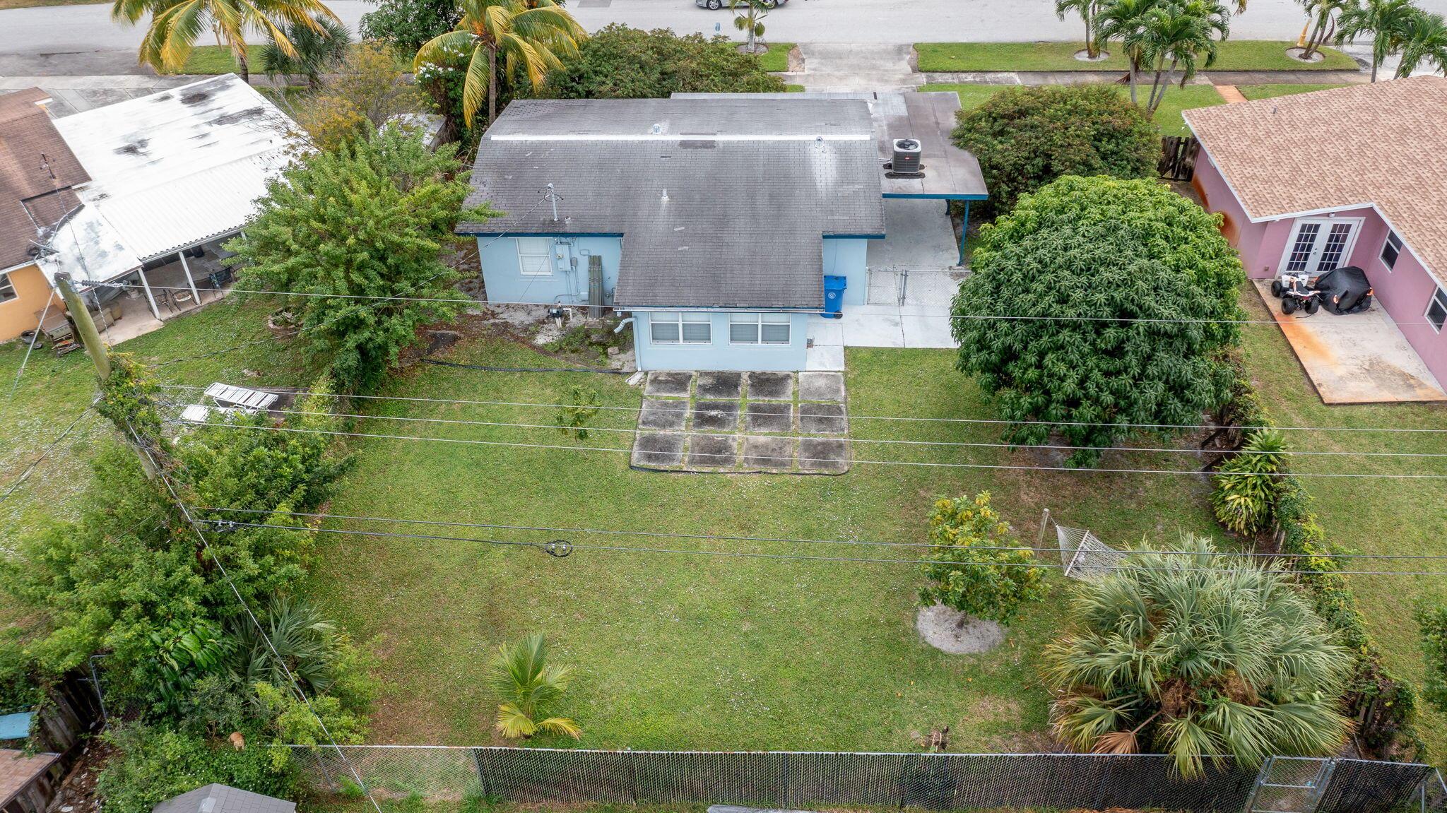 LANTANA HGTS PL 5 IN - Residential