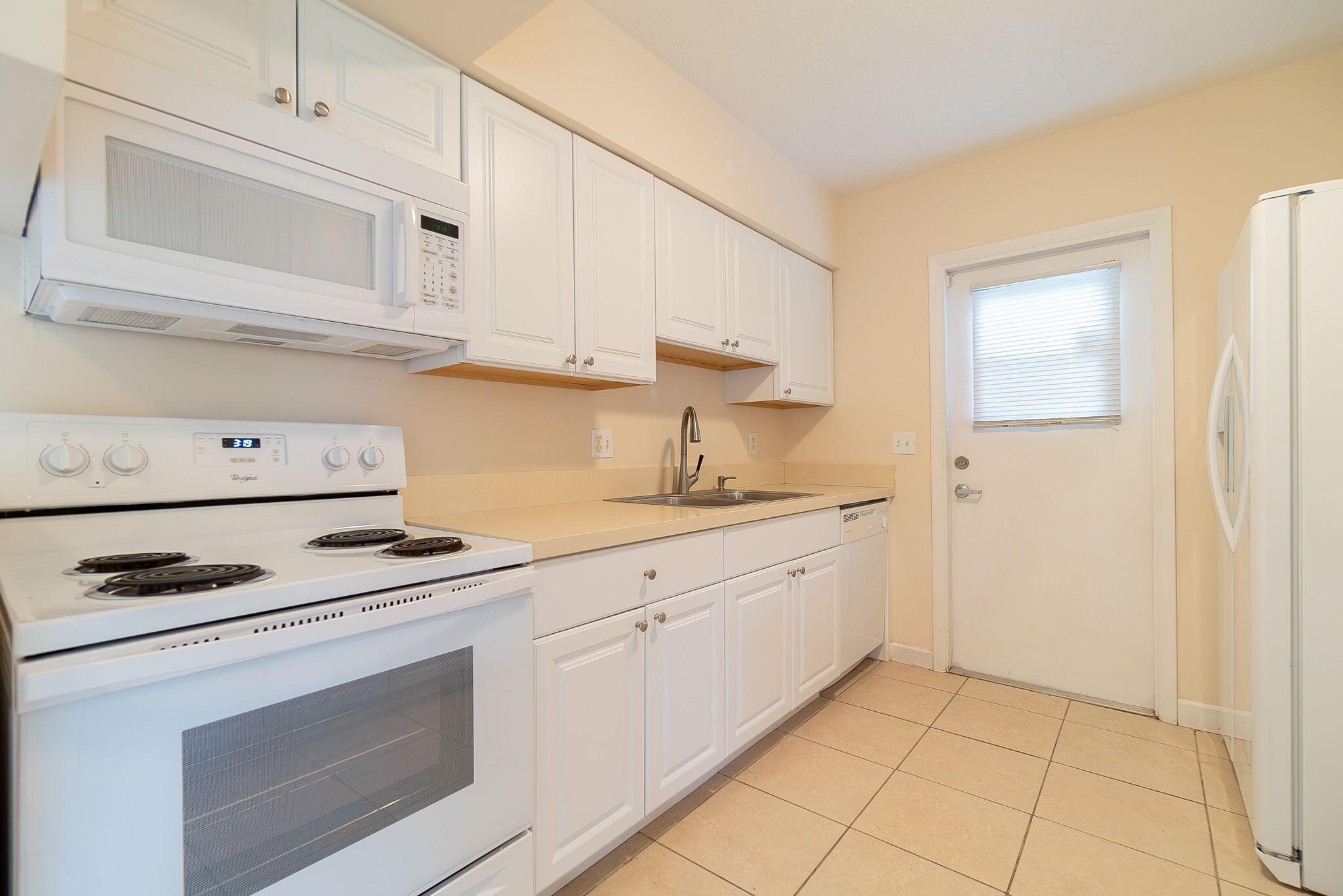 LANTANA HGTS PL 5 IN - Residential