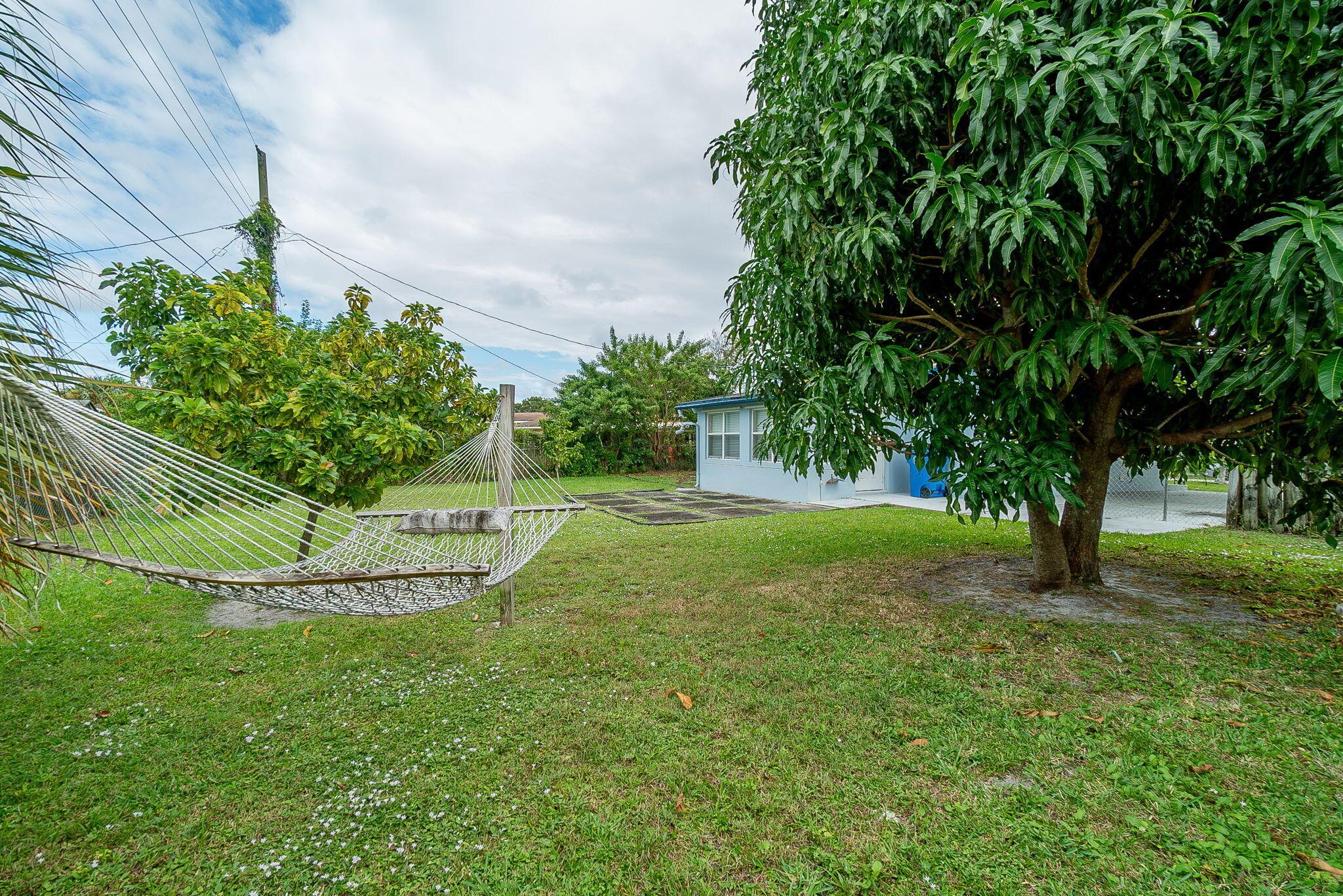 LANTANA HGTS PL 5 IN - Residential