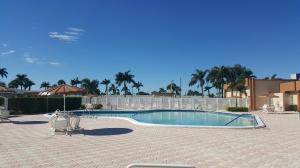 CRESTHAVEN VILLAS COND 23 VILLAS NO 23 OF PL 6 OF - Residential