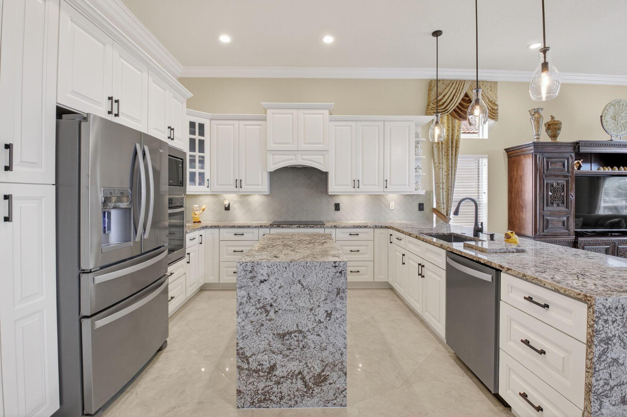 13644 Sandy Malibu Point