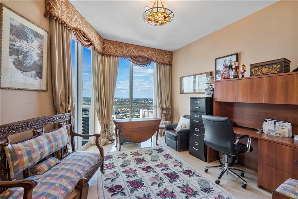 L'Hermitage - Residential