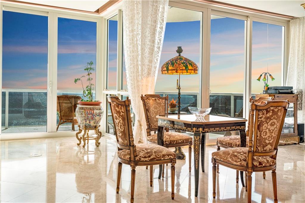 L'Hermitage - Residential