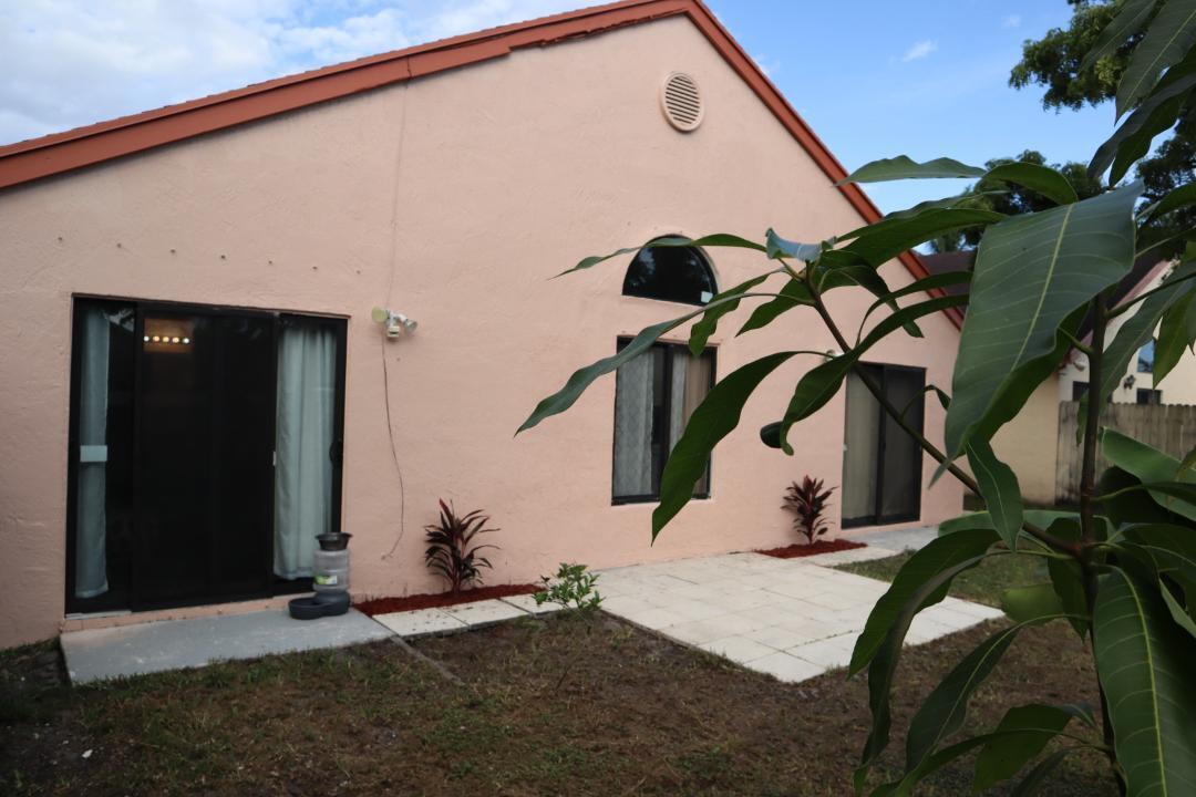 NORTH LAUDERDALE DIVISION - Residential